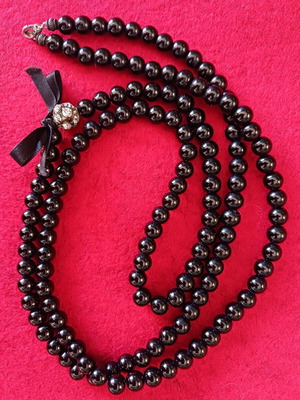 Κολιέ Shiseido καινούργιο, μαύρο, μήκους 50-52 εκατοστά