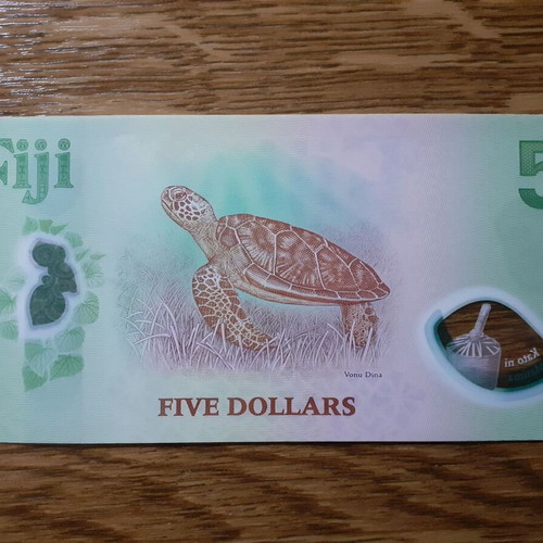 Fiji 5 Dollars Polymer Banknote 2026 with Parrot and Turtle