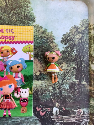 Lalaloopsy doll set used with house and book