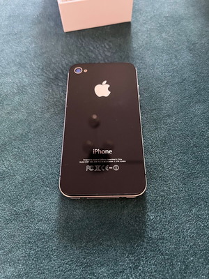 Apple iPhone 4s 16GB μεταχειρισμένο, μαύρο, για συλλέκτη