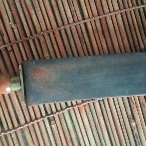 Sharpener for Barber's Falseta used, good condition