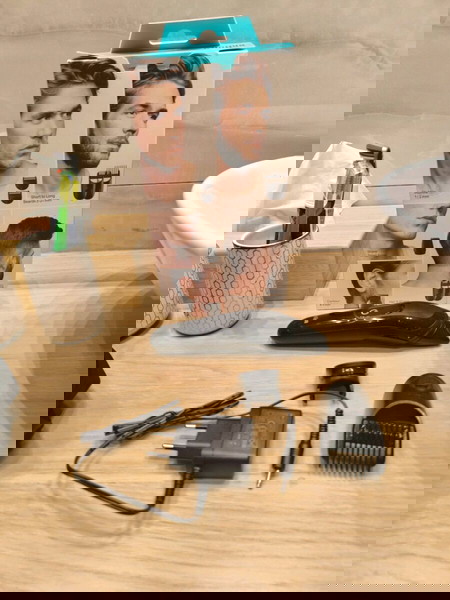 ξυριστηκη μηχανή Braun