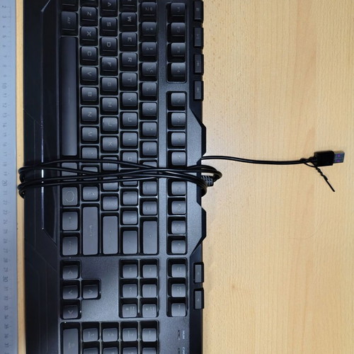 Πληκτρολόγιο Cooler Master Devastator 3 Plus RGB σαν καινούργιο