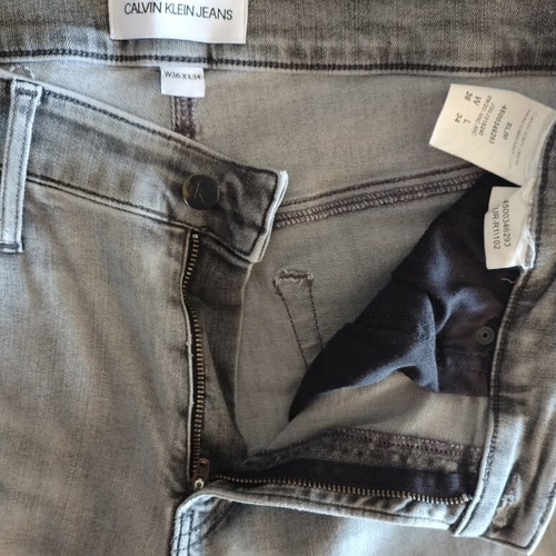 Calvin Klein men's jeans like new, elastic, size W36 L34