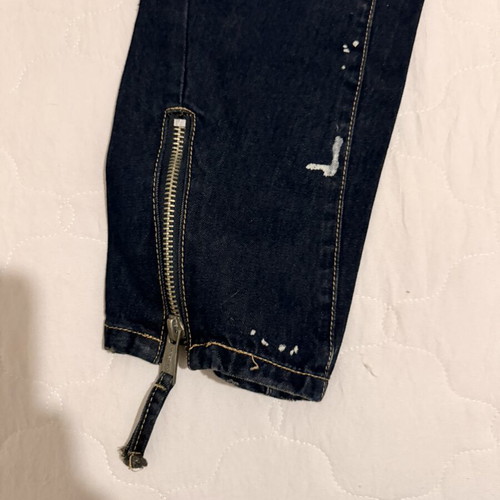 Dsquared2 Distressed Paint Splatter Jeans like new, size 30