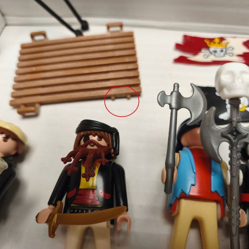 Playmobil pirates pack of 12 figures with weapons, used