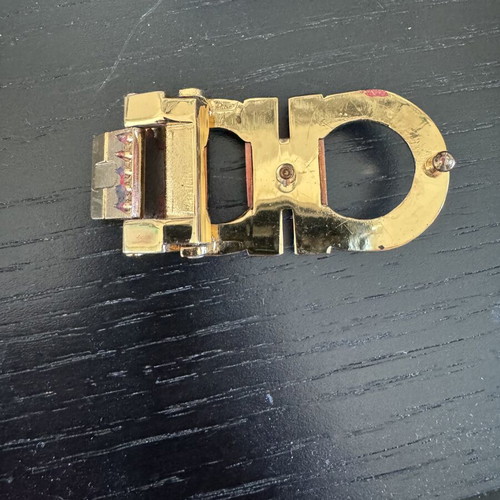 Ferragamo belt buckle used, gold, adjustable size