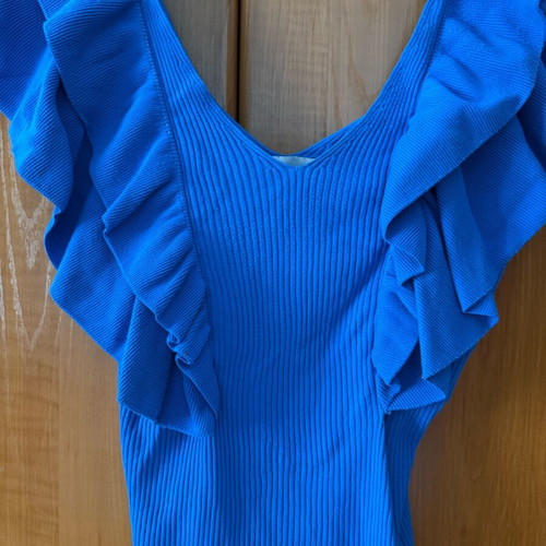 Only blouse blue, like new, size S