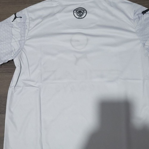 Manchester City official replica sports jersey Medium