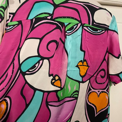 Lindsay Moda Italy shirt with silk, like new, multicolor