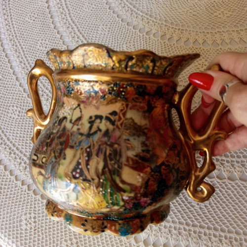 Vintage Japanese Satsuma porcelain jar with lid and gold handles