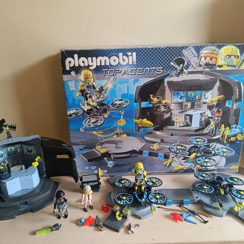 Playmobil Top Agents set with extra vehicle used