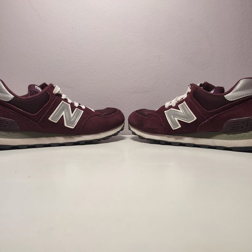 New Balance athletic shoes like new, size 38, white and red