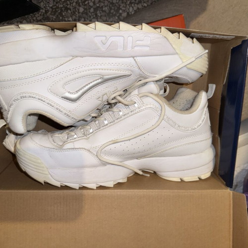 Fila sneakers size 43 used, white