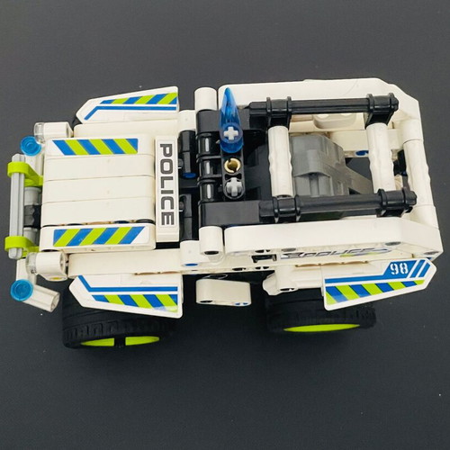 Lego Technic 42047 Police Interceptor like new with pull-back