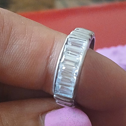 Silver 925 ring with zirconia, 17 mm, like new