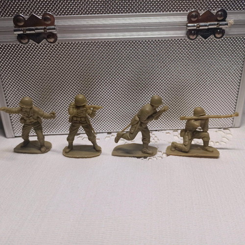 Greek Marines 1/32 used infantry figures, pack of 4