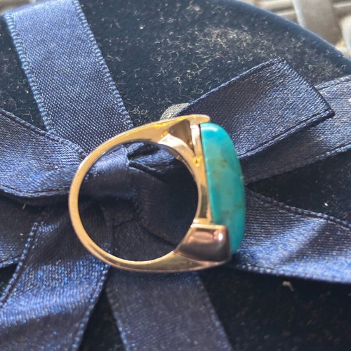 Silver 925 ring with genuine turquoise stone like new