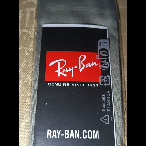 Ray-Ban Wayfarer sunglasses new, black unisex