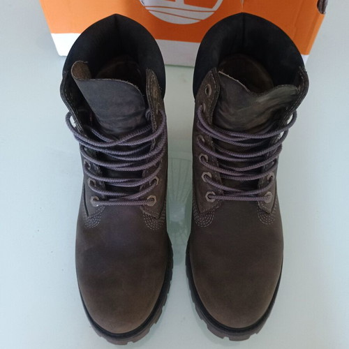 Timberland 6-Inch Waterproof Grey Nubuck Boots, size 41.5