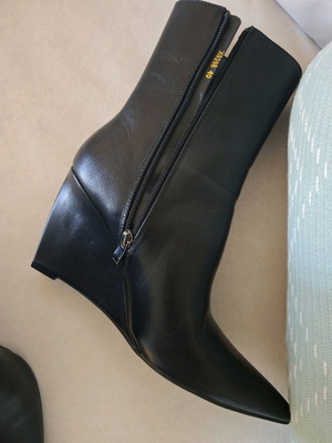 Women's ankle boots new, 8 cm platform, size 40, black