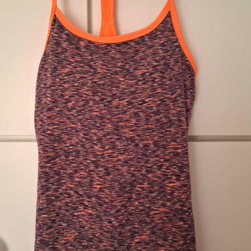 Primark sports tank top new with chest support