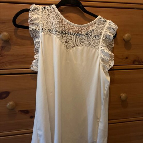 Vero Moda white top size L like new
