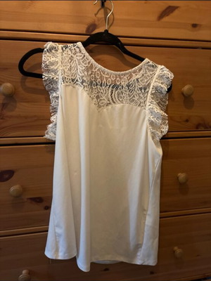 Vero Moda white top size L like new