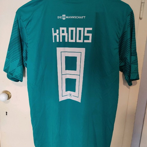 Adidas Toni Kroos Replica Jersey Set collectible, like new