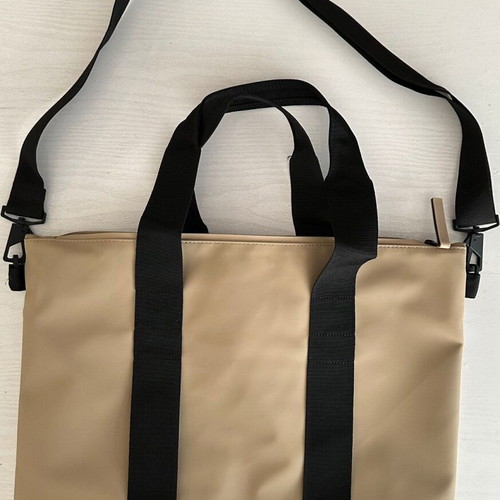 Rains Tote Mini Sand bag like new, waterproof, medium size