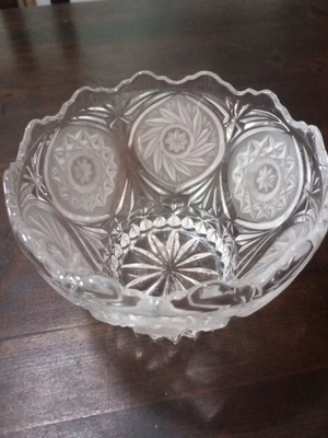 Crystal fruit bowls used, set of 2