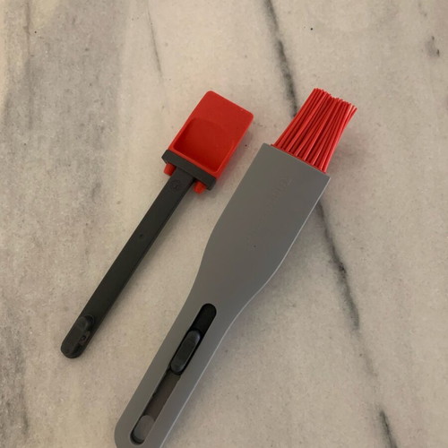 Silicone brush and spatula Tupperware new