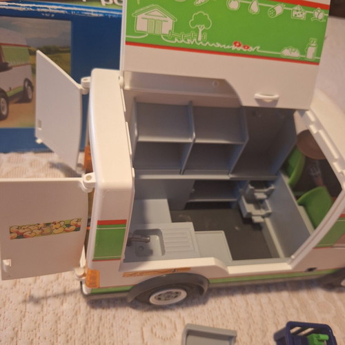 Playmobil Country 70134 like new with box and instructions