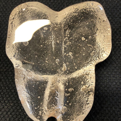 Artistic glass paperweight sculpture