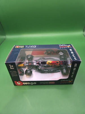RB18 Official Burago Car Model 1:43 New