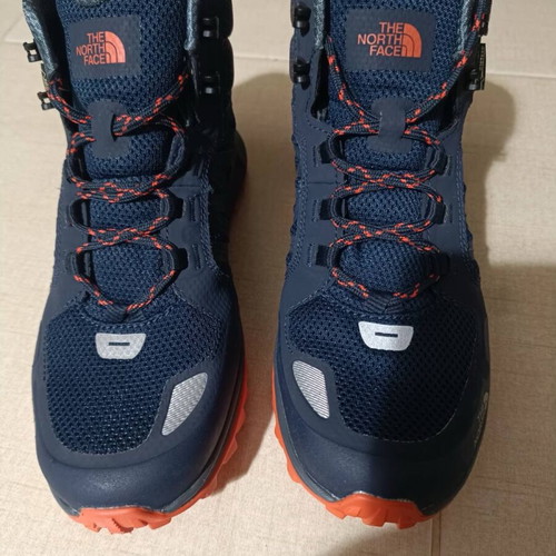 North Face boots new, size 40, blue