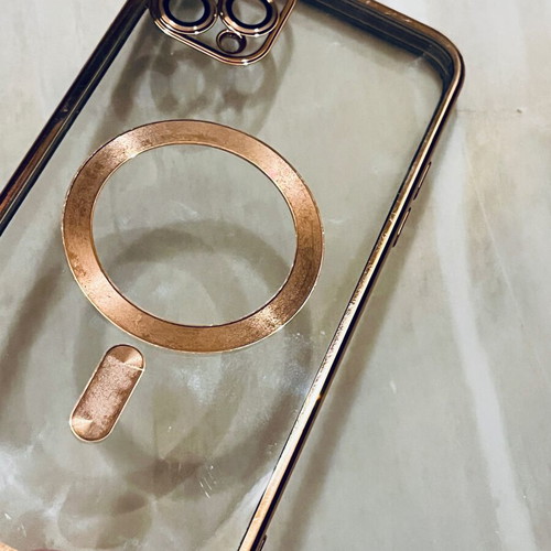 iPhone 11 Pro Max case transparent with gold details and MagSafe like new