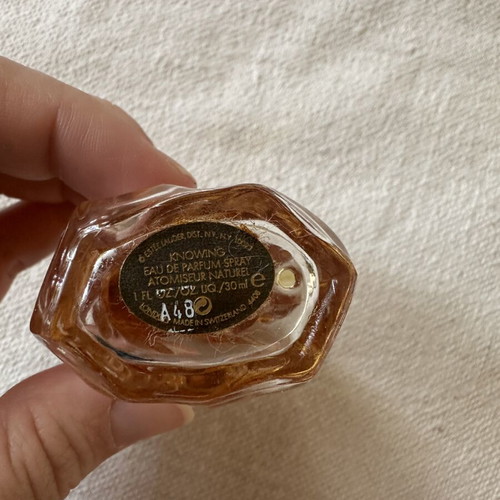 Estée Lauder Knowing Eau de Parfum 30 ml bottle