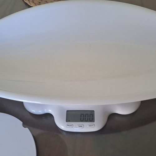 Miniland Baby Scale like new with digital features