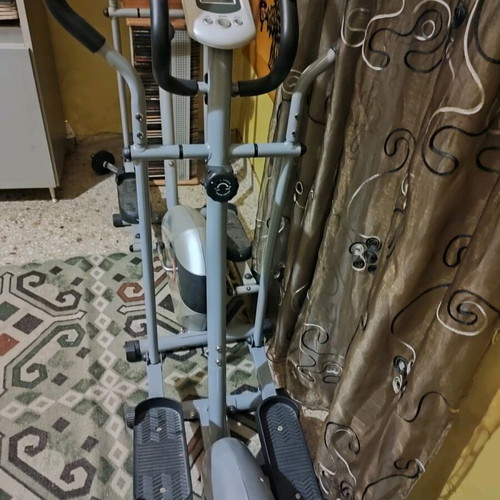 Exercise bike and fitness equipment like new