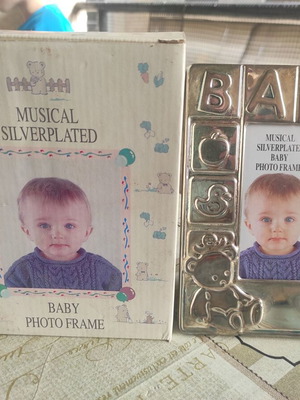 Silverplated musical BABY photo frame new with glass front 14x18cm