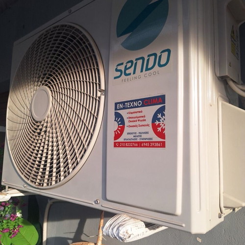 Sendo 12,000 BTU Inverter air conditioner like new