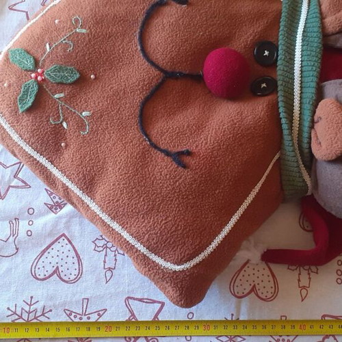 Christmas pillow Reindeer like new