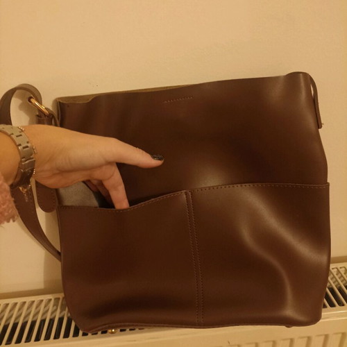 Brown shoulder bag made of faux leather like new