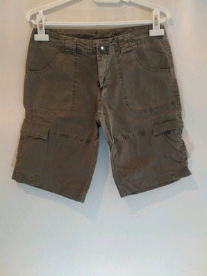 Men's cargo shorts Miss Shille small like new, khaki/brown