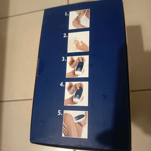 Silk'n Flash & Go Luxx Premium hair removal device like new with 200,000 pulses and face heads