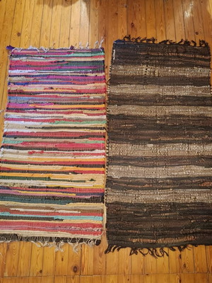 Set of 5 Rag Rugs like new, colorful and dark strips