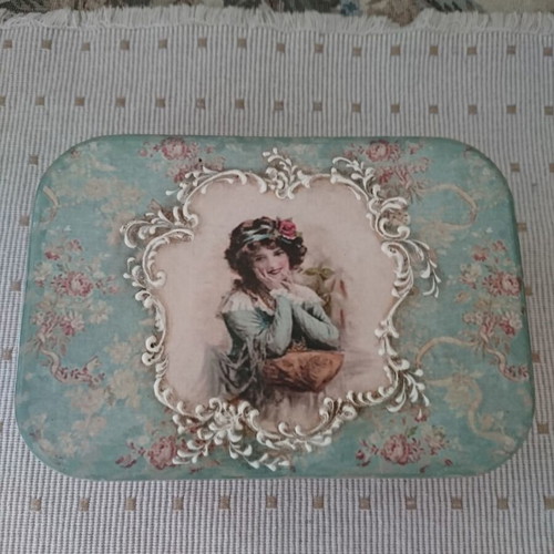 Handmade vintage province style box new, cardboard