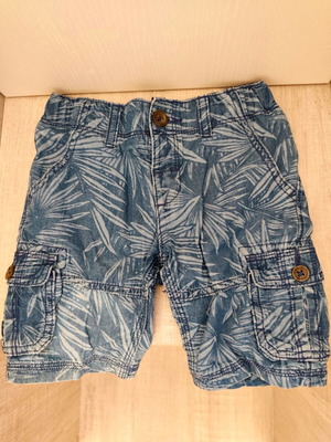 Marks & Spencer Bermuda shorts like new for boys 2-3 years old, blue