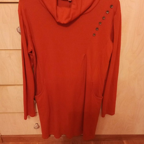 Makó dress medium new, red with buttons and pockets